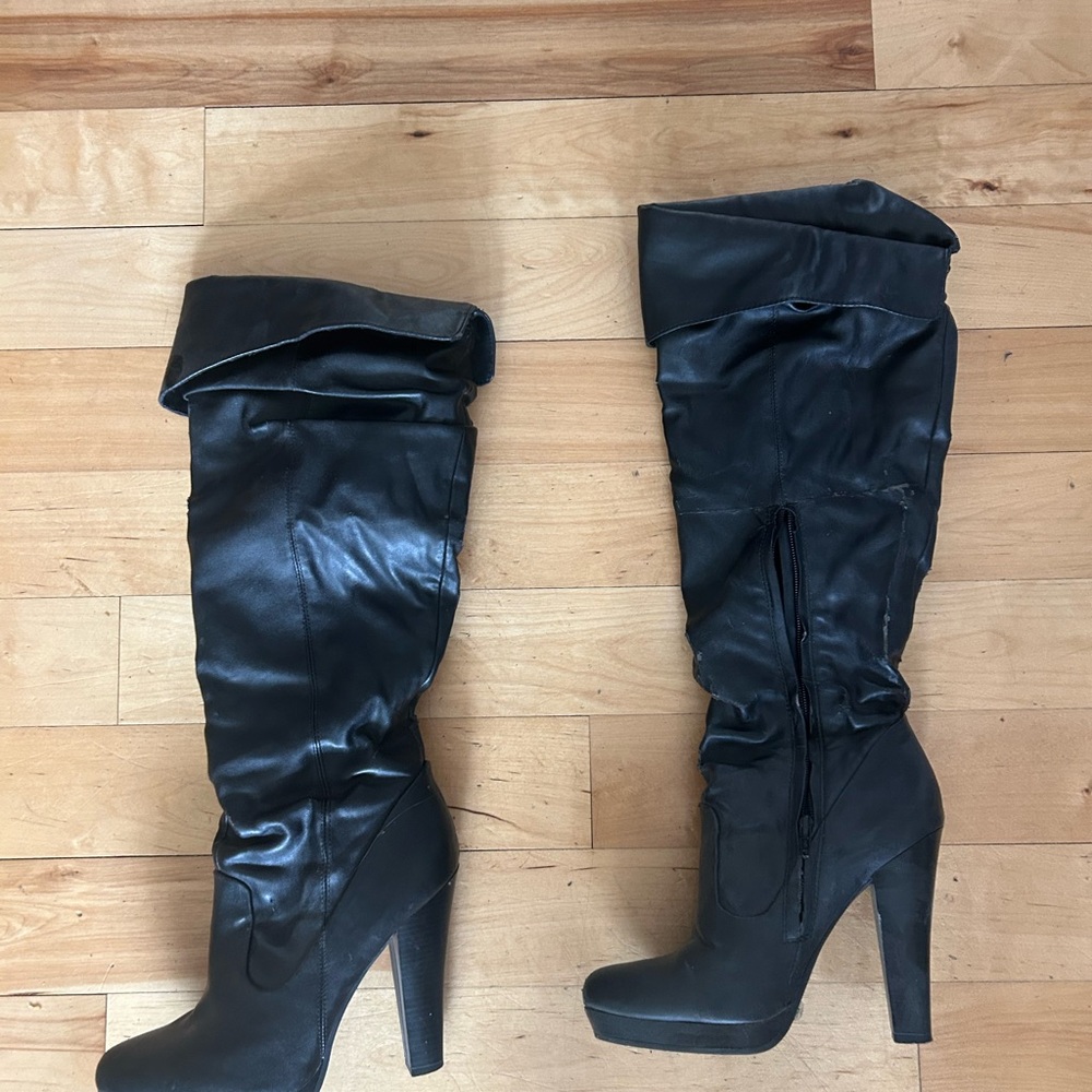 Jessica Simpson Black Over the Knee Boots
